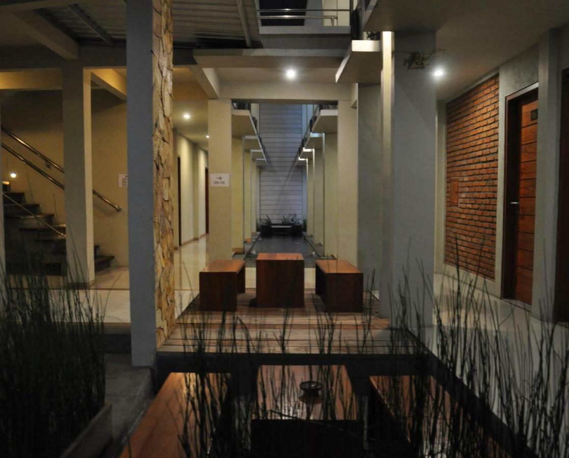 Hastina Hotel Lombok Mataram Exterior foto